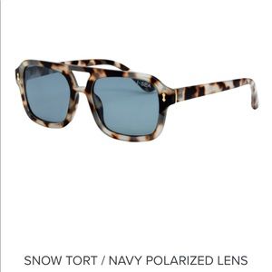 I-SEA Royal in Snow Tort/ Navy Polarized